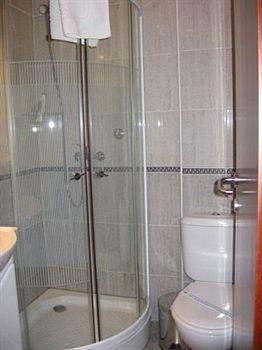 Hotel Grand Cetinje Buitenkant foto